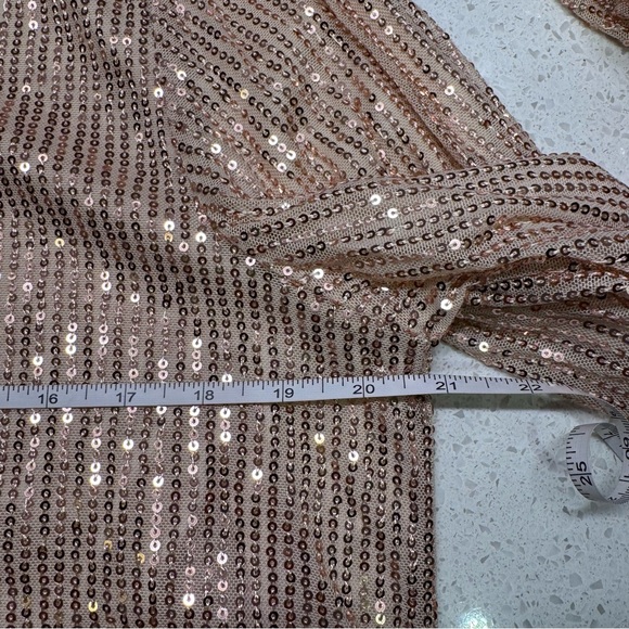 SHEIN - Champagne Sequin Long Sleeve Top - size M - NWOT - Picture 15 of 16